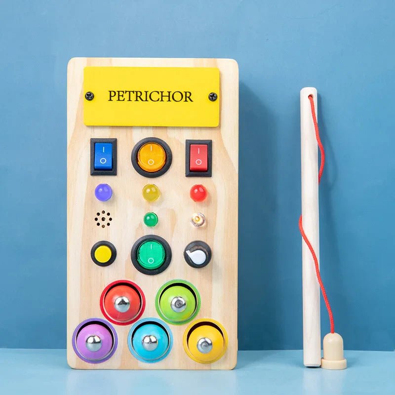 Tableau Montessori - BusyBoardCircuit™ - Pêche - Universjouet.com